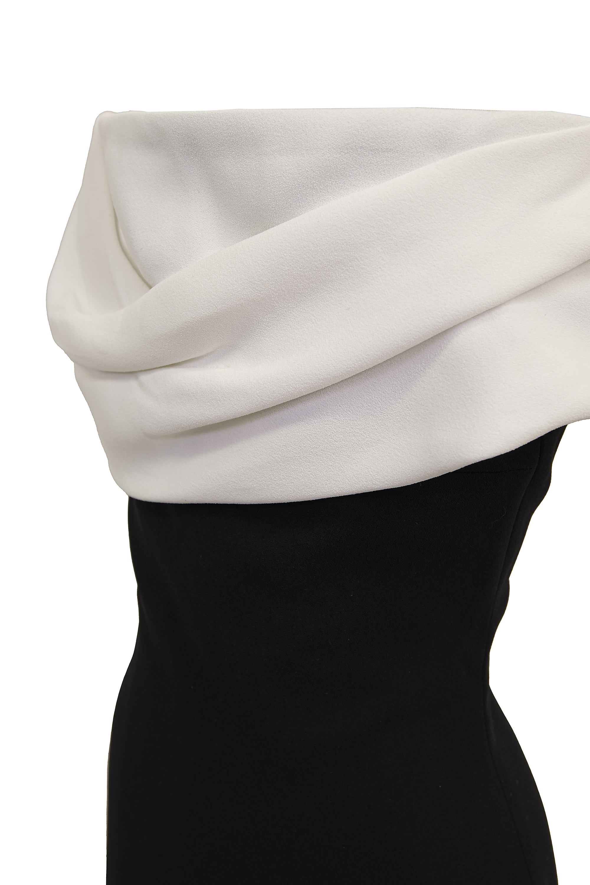 SOLACE LONDON Eva オフショルダー ロング ドレス 関税込み Solace London］Eva オフショルダー マキシドレスｰブラック